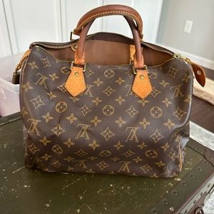 Louis Vuitton Speedy 30
